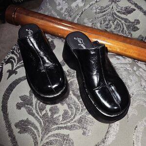 Free People Black Leather Mules